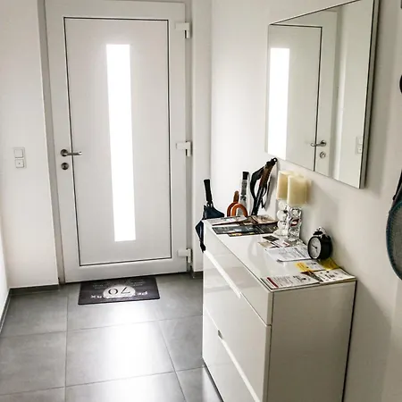 Ruhige Mit Terrasse Lägenhet