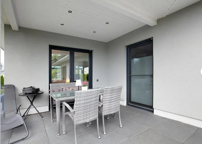 Ruhige Mit Terrasse * Oberbrechen