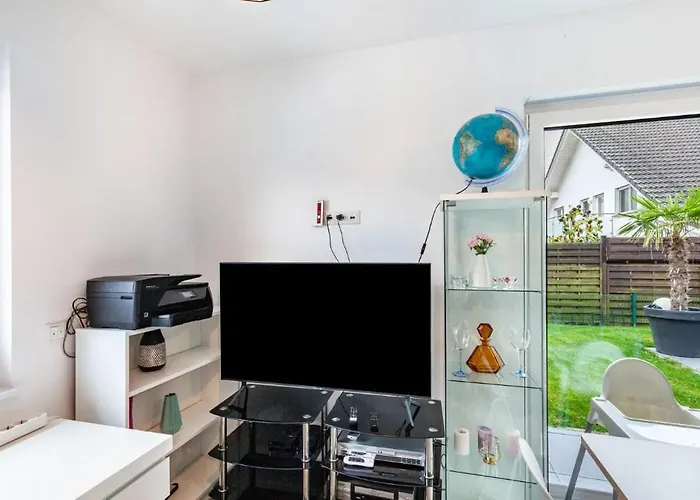 Apartman Ruhige Mit Terrasse *