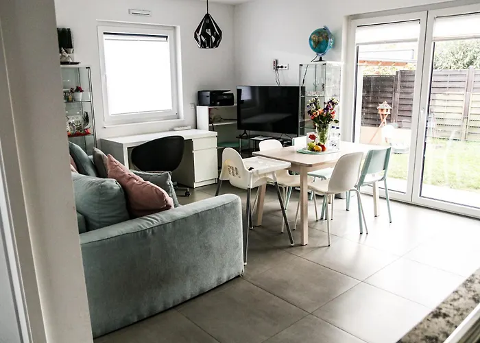 Ruhige Mit Terrasse Apartman Oberbrechen