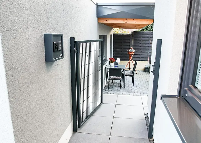 Apartman Ruhige Mit Terrasse *